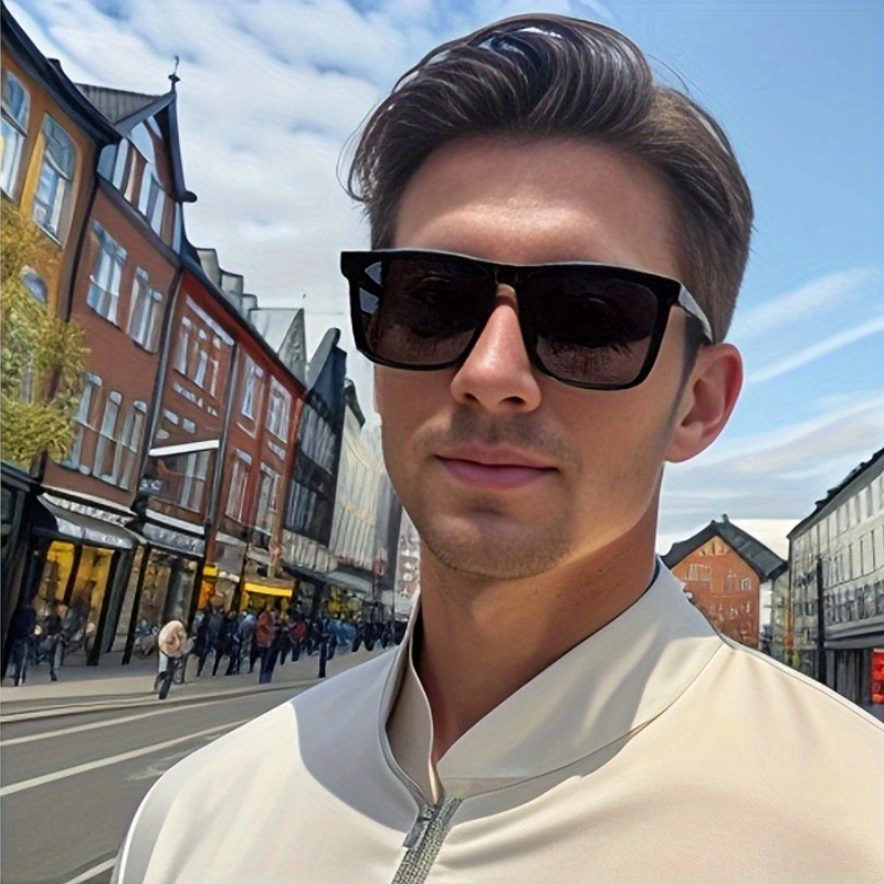Men Fashion Photography - نظارات وسيم وعصرية مناسبة لكل من