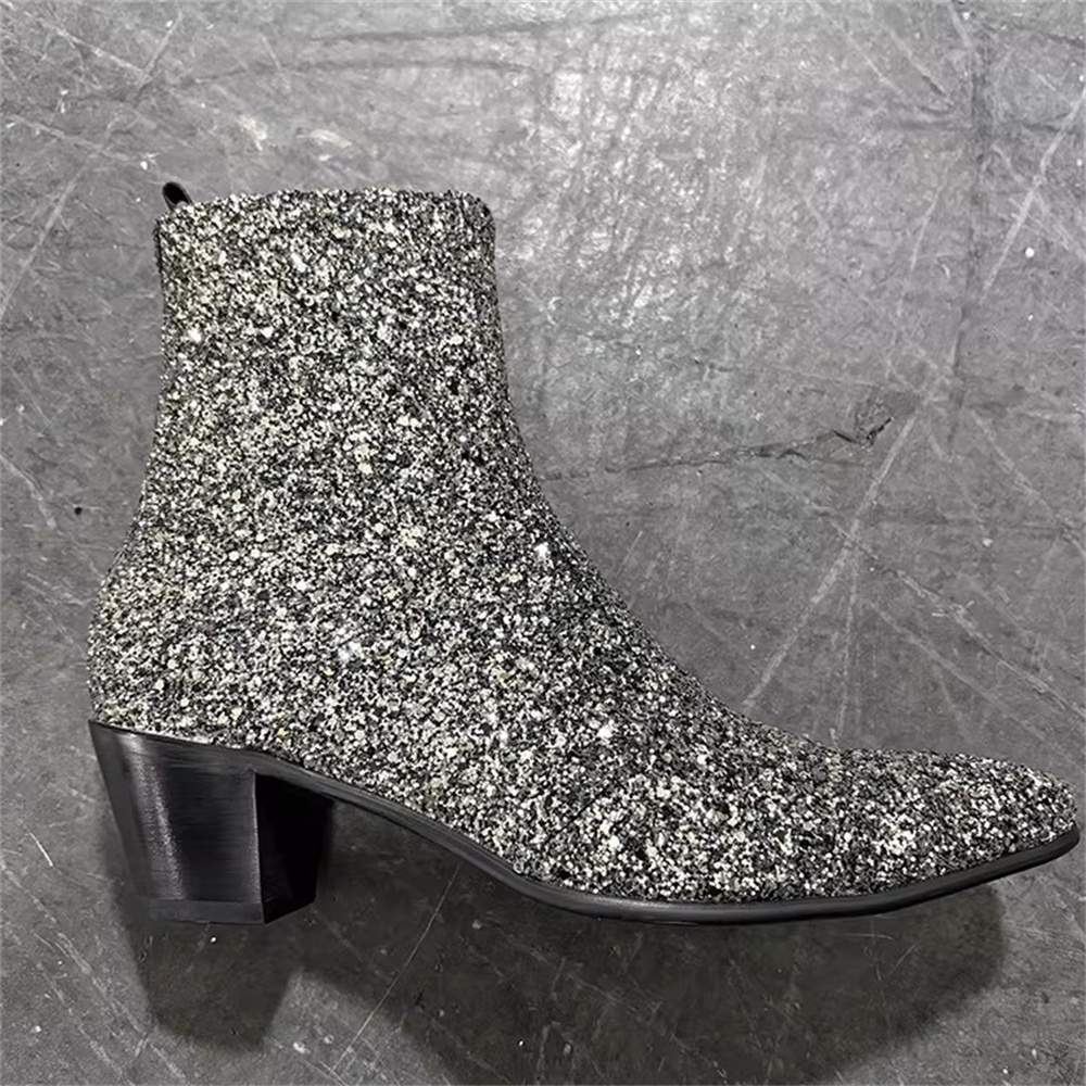 حذاء رجالي فضي لامع بمقدمة مدب - مراجعة Chelsea Boots Men وسعره
