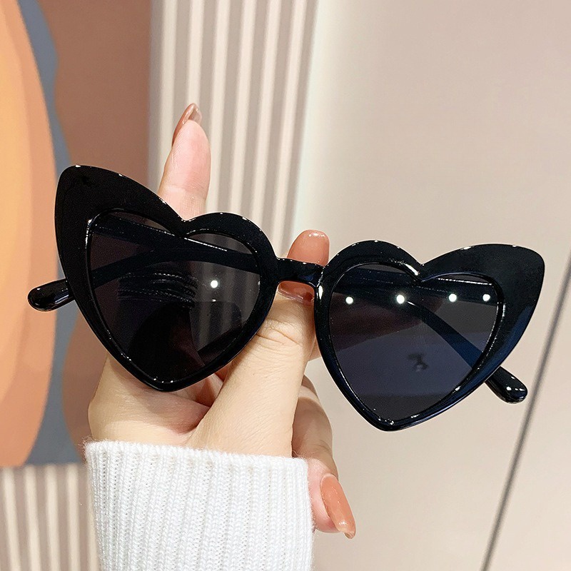 4 أزواج من النظارات البيضاوية  - مراجعة Men Fashion Photography وسعره
