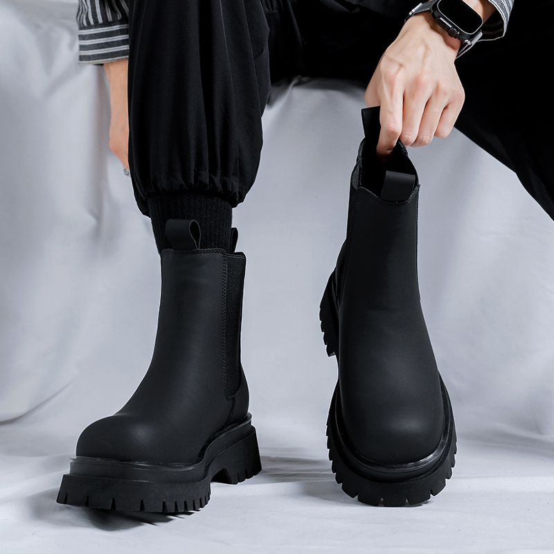 2026 بوتات رجالية سوداء عالية  - مراجعة Chelsea Boots Men وسعره